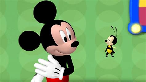 Nonton Disney Mickey Mouse Clubhouse Season 2 Episode 31 - Minnie's Bee Story di Disney+ Hotstar