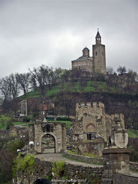 Fortress of Veliko Tarnovo #2 | Veliko tarnovo, Fortress, Tower bridge