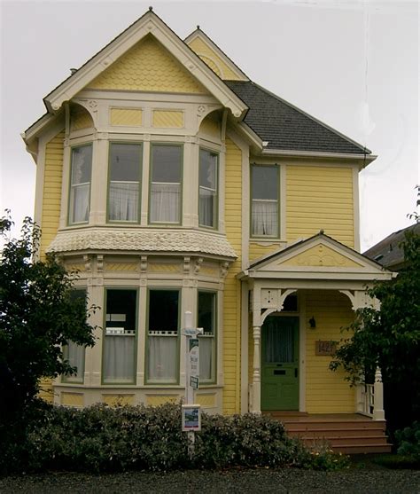 HOLIDAY TOUR OF VICTORIAN HOMES IN PORT TOWNSEND | Washington State ...