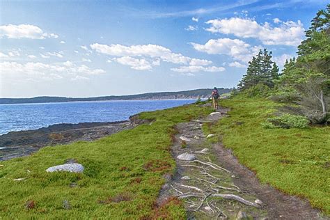 Gaff Point Hiking Trail & Hirtles Beach, Nova Scotia - Map & Guide