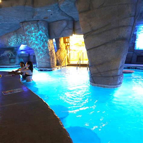 hotels in johnstown pa with indoor pools - Caitlin Caro