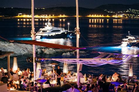 Island club restaurant: Athens Nightlife Review - 10Best Experts and ...