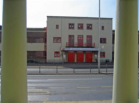 King Alfred Leisure Centre | The main frontage of the centre… | Flickr