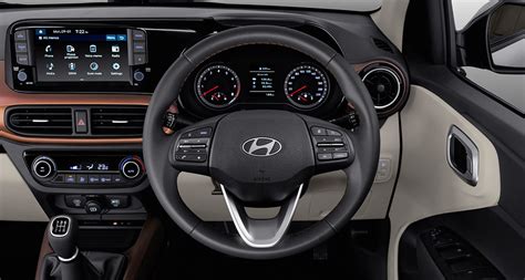 Hyundai Aura Car Images - 360 View & Interior Photo Gallery | Hyundai India