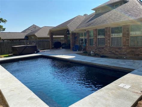 The Summit | Paramount Pools | Kentucky Inground Pool Installation