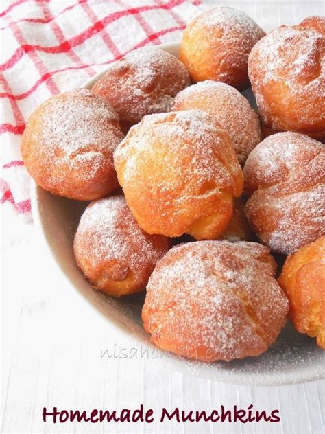 Homemade Munchkins / Dunkin Donuts / Doughnuts Recipe