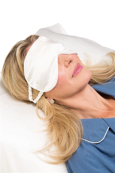 Sleep Mask | Silk Sleep Masks Adjustable in 4 Colors | Fishers Finery