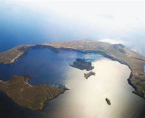 Top Interesting Facts About Santorini's Caldera