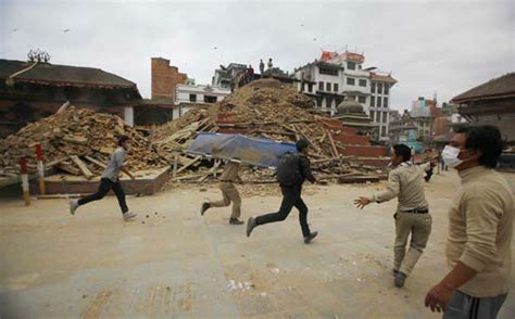 Nepal earthquake, inside the aftermath | KABC7 Photos and Slideshows ...