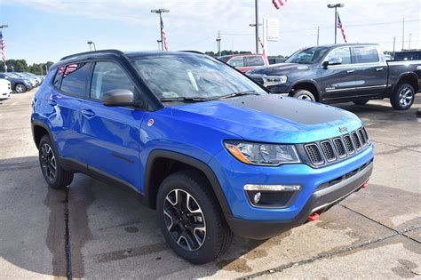 New 2021 Jeep Compass Trailhawk Sport Utility in Fayetteville #D503655 | Superior Automotive Group