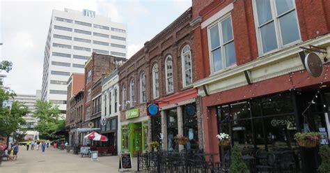 Knoxville's Market Square offers history, heart and soul