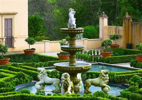 Hamilton Italian renaissance garden fountain | Renaissance gardens, Garden fountains, Parterre ...