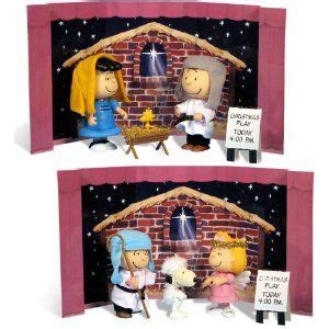 Love the Charlie Brown Nativity set.