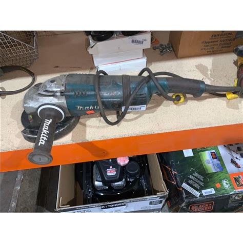 Makita 7 Inch Angle Grinder