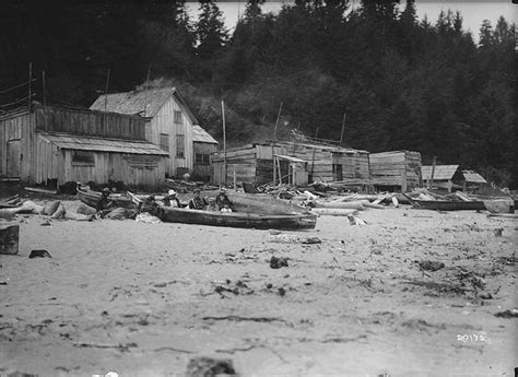 Makah houses and canoes on beach at Neah Bay, Washington, 1911 | Native american village ...