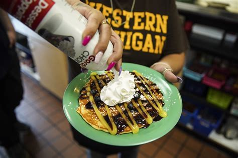 Michigan’s Best Local Eats: East Egg Campus claims ‘best breakfast in ...