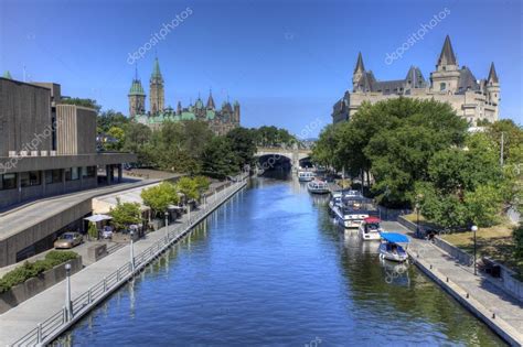 The historic Rideau Canal, Ottawa, Canada Stock Photo by ©hstiver 82926946