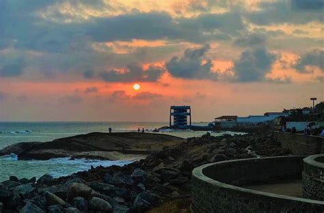 Sunrise and Sunset in Kanyakumari Beach, Kanniyakumari | Kanyakumarians