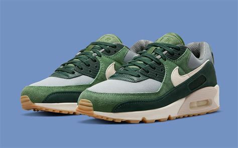 The Nike Air Max 90 "Pro Green" Arrives June 3 | HOUSE OF HEAT