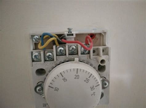 Honeywell Thermostat Wiring Diagram Uk - Wiring Diagram and Schematic Role