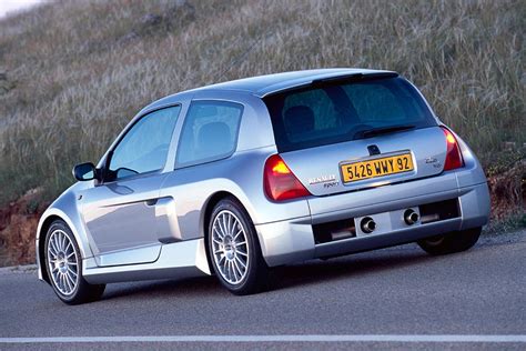 Auction results and data for 2001 Renault Clio Sport V6 24V - conceptcarz.com