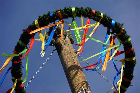 Colorful Ribbons And Beautiful Blue Sky. Maypole Set Up. 7764847 Stock ...