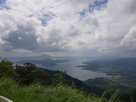 Tagaytay City (Sky Ranch) : r/Philippines