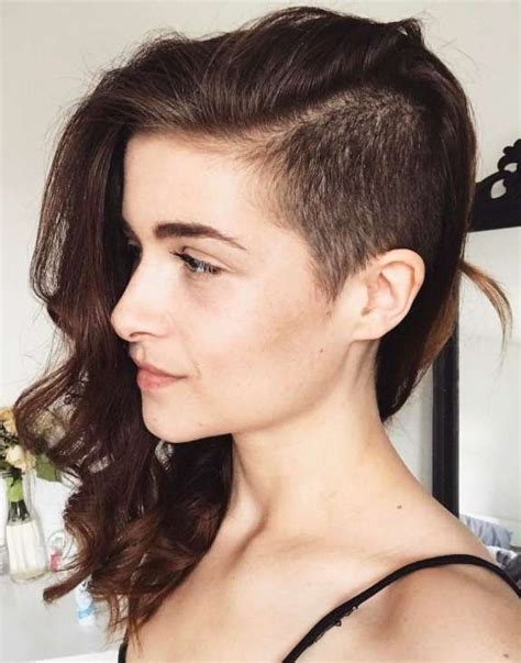 Shaved Side Hairstyles, Undercut Hairstyles, Girl Hairstyles, Shaved Head Styles, Shaved Hair ...