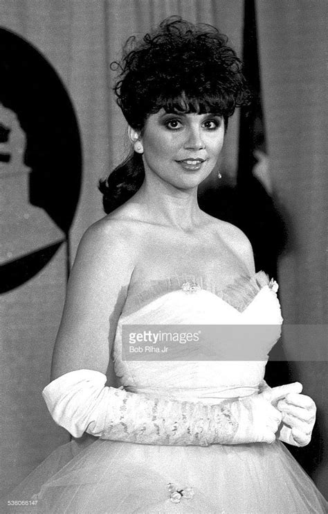 Linda Ronstadt at 26th Annual Grammy Awards, February 28, 1984 at the Shrine Auditorium in Los ...