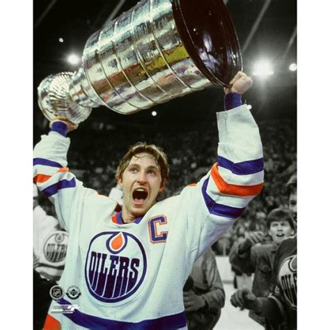 Wayne Gretzky with the 1984 Stanley Cup Trophy Spotlight Photo Print ...