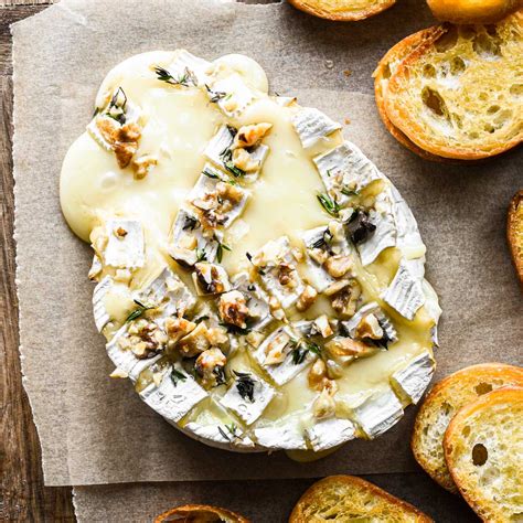 The Best Easy Baked Camembert - Cozy Cravings