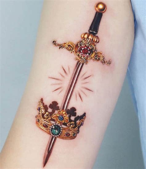 Abraza la espada : 52 adorables diseños de tatuajes Swoɾd con un ...