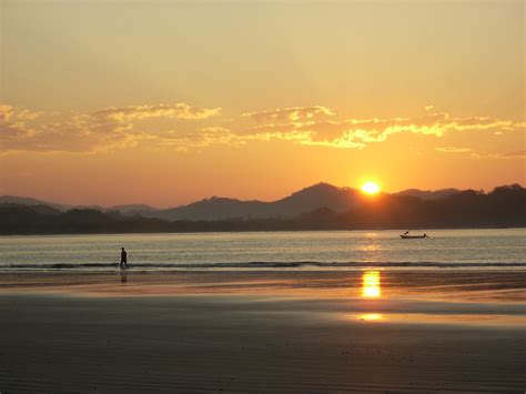 Costa Rica Sunset | A sunset at the beach at Samara, Costa R… | Flickr