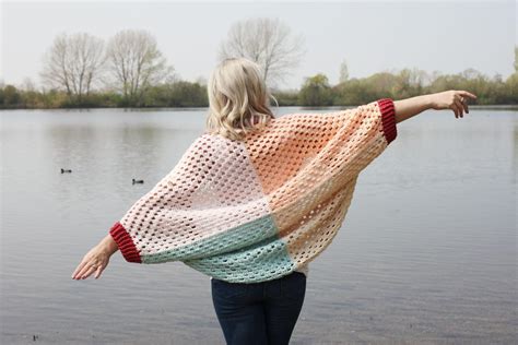 Learn How to Crochet the Romany Shawl - Bella Coco Crochet