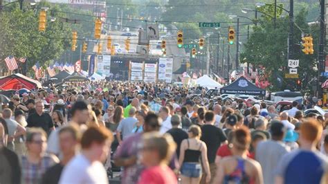 'Doylestown at Dusk' car show set for July 15 with 500 vehicles displayed