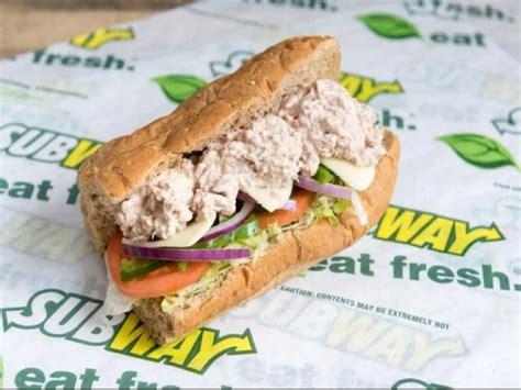 6" Tuna Sandwich Nutrition Facts - Eat This Much