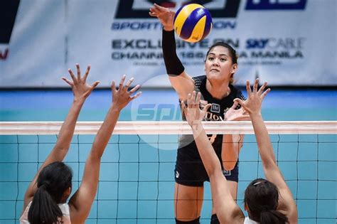 Jaja Santiago denies reports she's signing with top Turkish volleyball ...