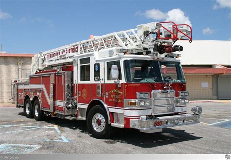 Fire Trucks Ladder Truck