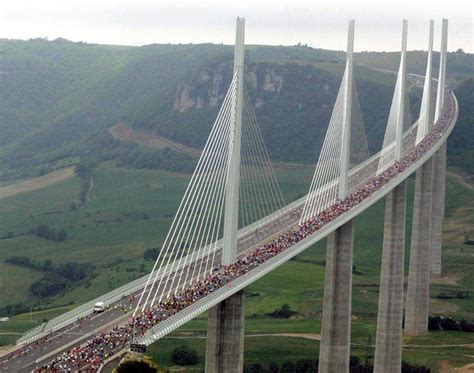 Viaduct Milo : Viaduct Milo tallest bridge | The World | Scoopnest