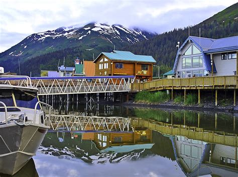 19 Top-Rated Tourist Attractions in Alaska | PlanetWare