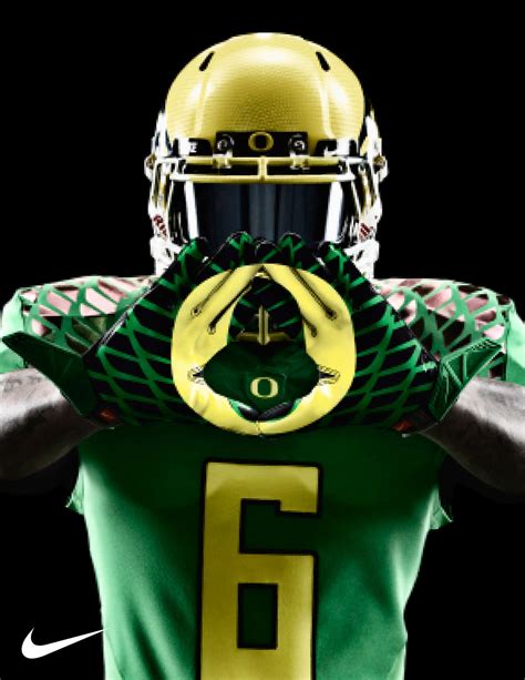 Oregon Ducks season opener uniform honors retro-futuristic approach to ...