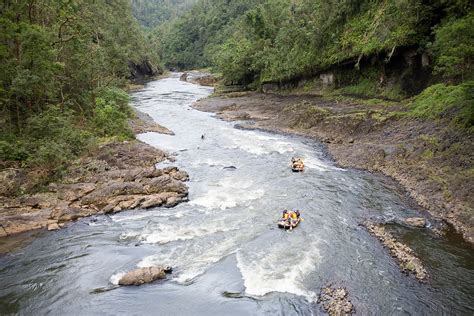 North-Johnstone-River - Splash White Water Rafting