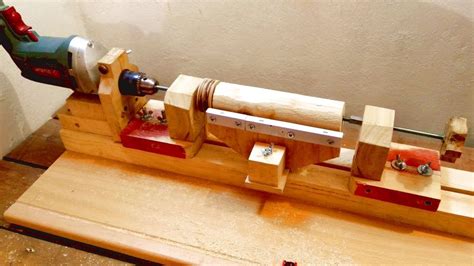 3 in 1 Homemade Lathe Machine. Part 1 - Drill Powered Wooden Lathe… | Tornio di legno, Strumenti ...