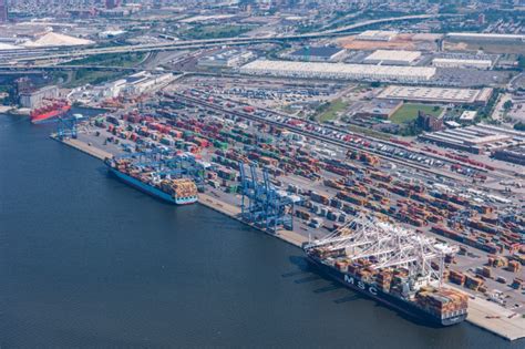 Maryland Governor unveils new container terminal plans at port of ...