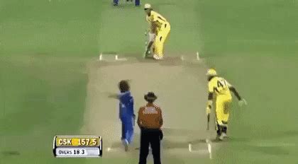 Helicopter Shot Of Mahendra Singh Dhoni, ipl GIFs - Gifvif