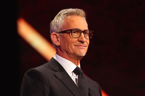 Gary Lineker gets backlash on Twitter after praising Piers Morgan and ...