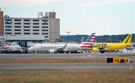 Bradley International Airport adds flights to Nashville; service means ...