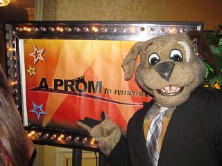 Prom_to_remember_3 (31) | Moondog Mascot | Flickr