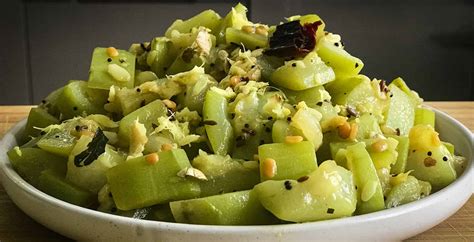 Sautéed Bottle Gourd Recipe| Lauki Ki Sabji [Vegan] - MyGoodFoodWorld