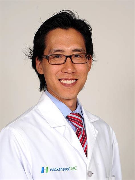 Dr. Richard Kim, MD, Hand Surgery | Maywood, NJ | WebMD